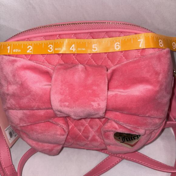 Juicy Couture Tied With A Bow Camera Crossbody in Pink Lemonade NWT - Picture 11 of 12